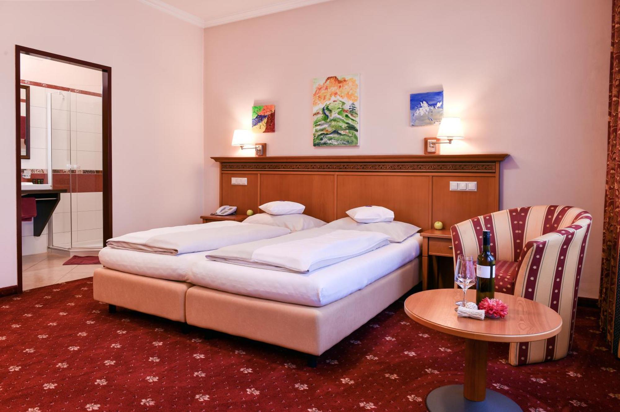 Hotel Alexandra Вельс Екстер'єр фото